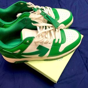 Off whites, only worn twice